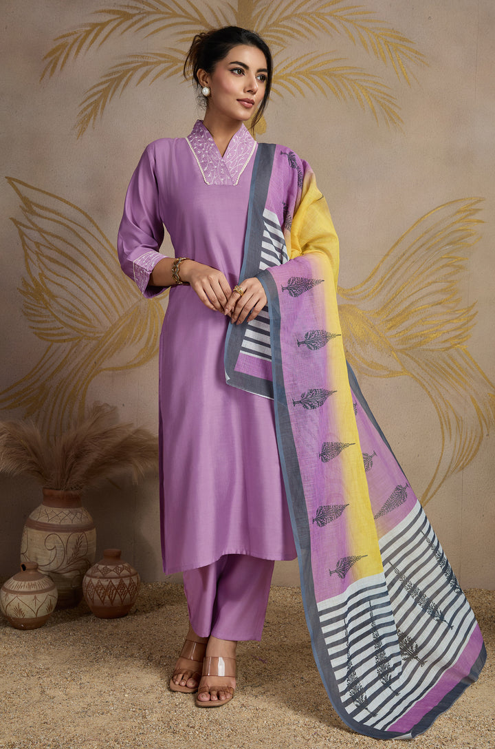 Lilac Dawn Roman Silk Women Suit Set with Linen Digital Print Dupatta