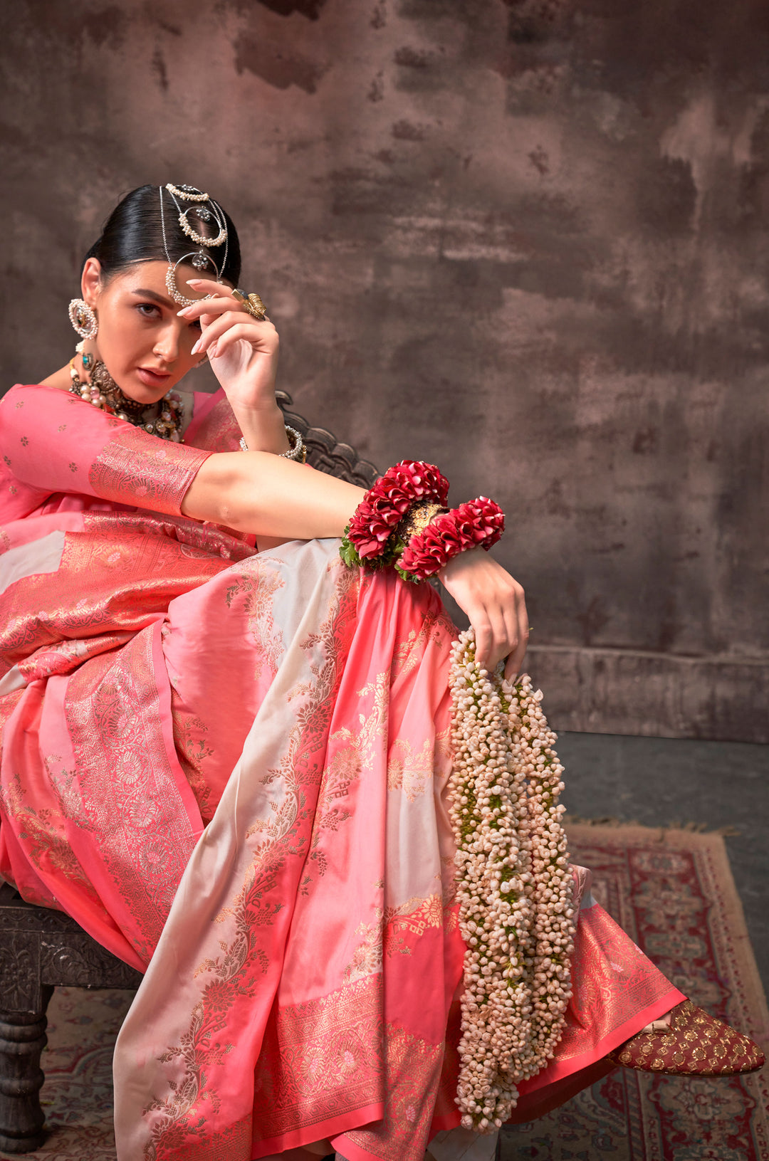 Fairy Pink Chromatic Woven Silk Saree