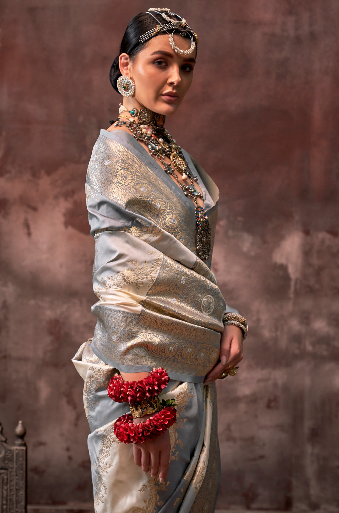 Pastel Blue Chromatic Woven Silk Saree