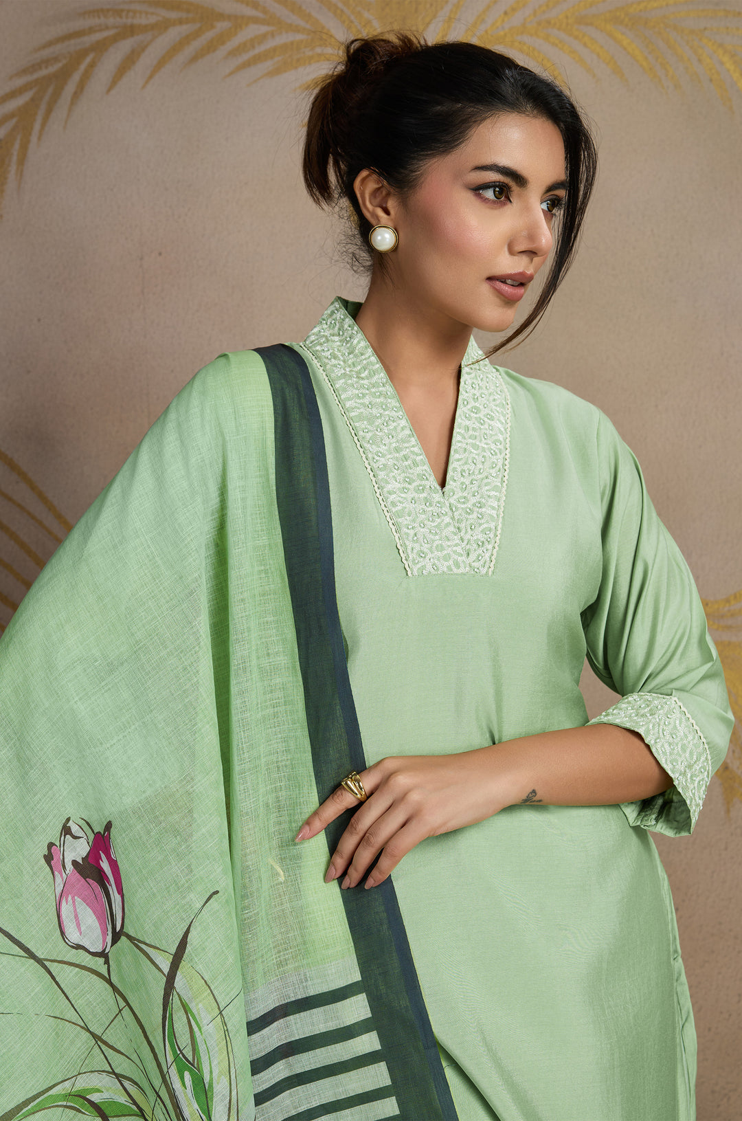 Mint Garden Roman Silk Women Suit Set with Linen Digital Print Dupatta