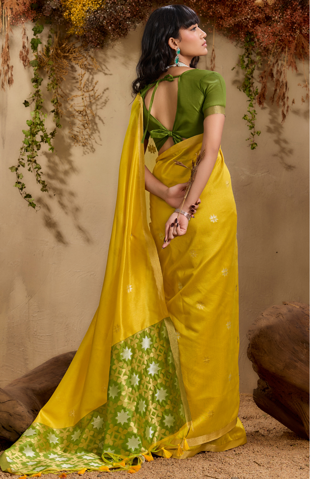 Yellow Zarina Woven Tusshar Silk Saree