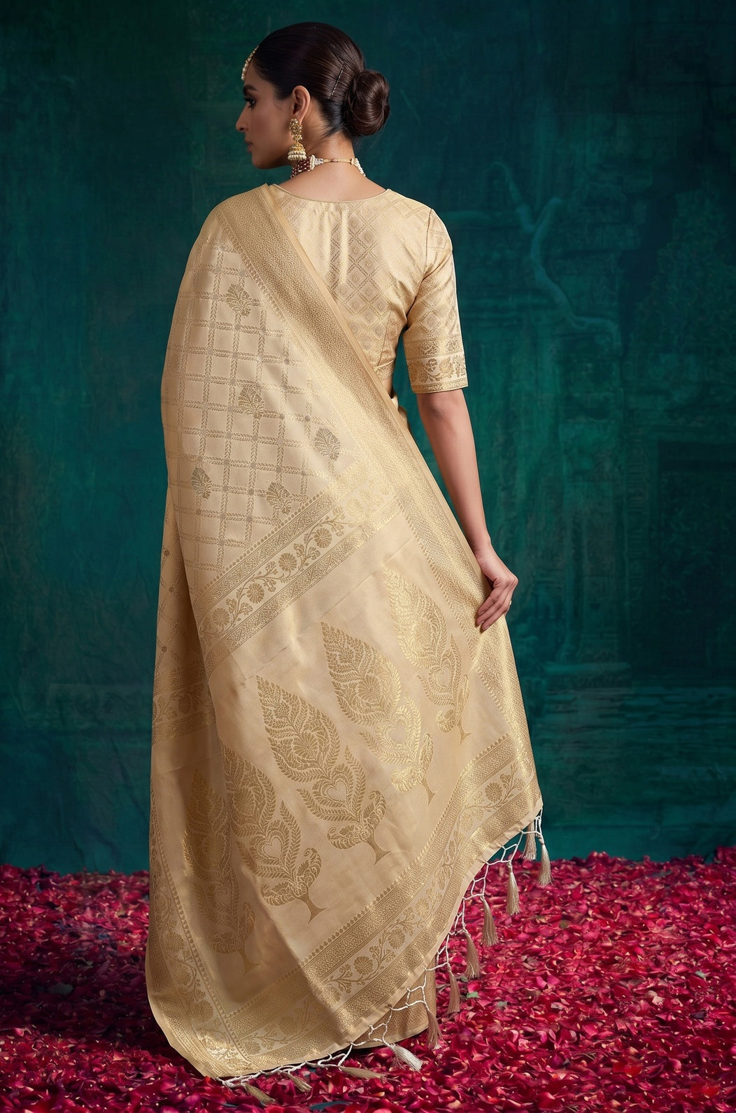Cream Kanjivaram Woven Silk Saree | Virasat Collection